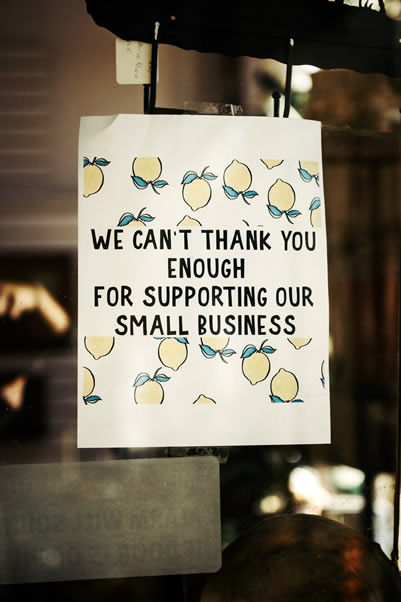 local-business-displays-sign-thanking-local-supporters